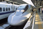 [700-7000系〔幹ハカ〕　E8編成　347A　新幹線「ひかり347号」（山陽新幹線　新大阪　大阪府大阪市淀川区西中島）]