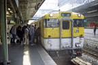 [キハ40 2047〔広ヒロ〕ほか　9241D　快速「三段峡観光号」（可部線　広島　広島県広島市松原町）]